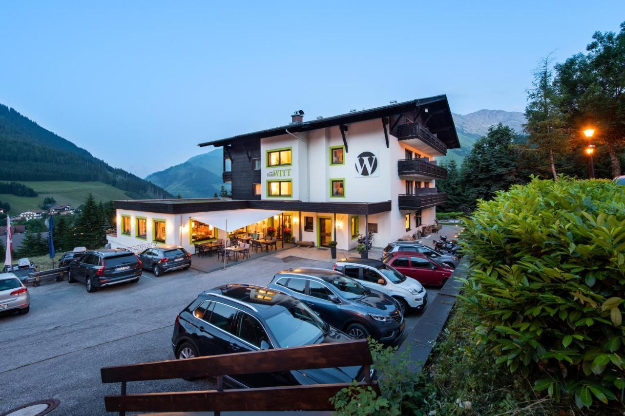 Hotel Witt Berwang Bagian luar foto