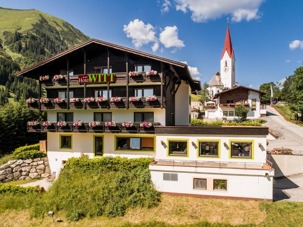 Hotel Witt Berwang Bagian luar foto