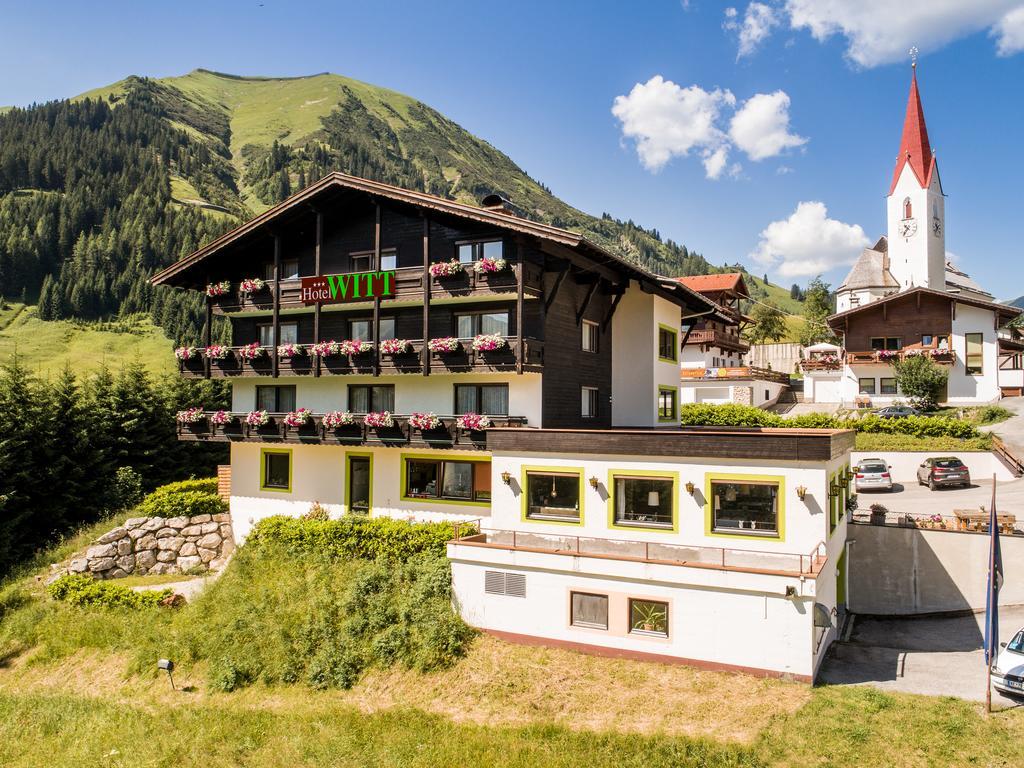 Hotel Witt Berwang Bagian luar foto