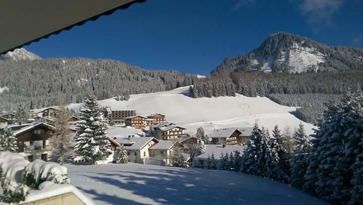 Hotel Witt Berwang Bagian luar foto