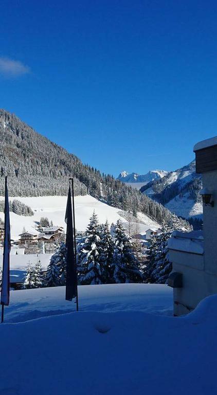 Hotel Witt Berwang Bagian luar foto